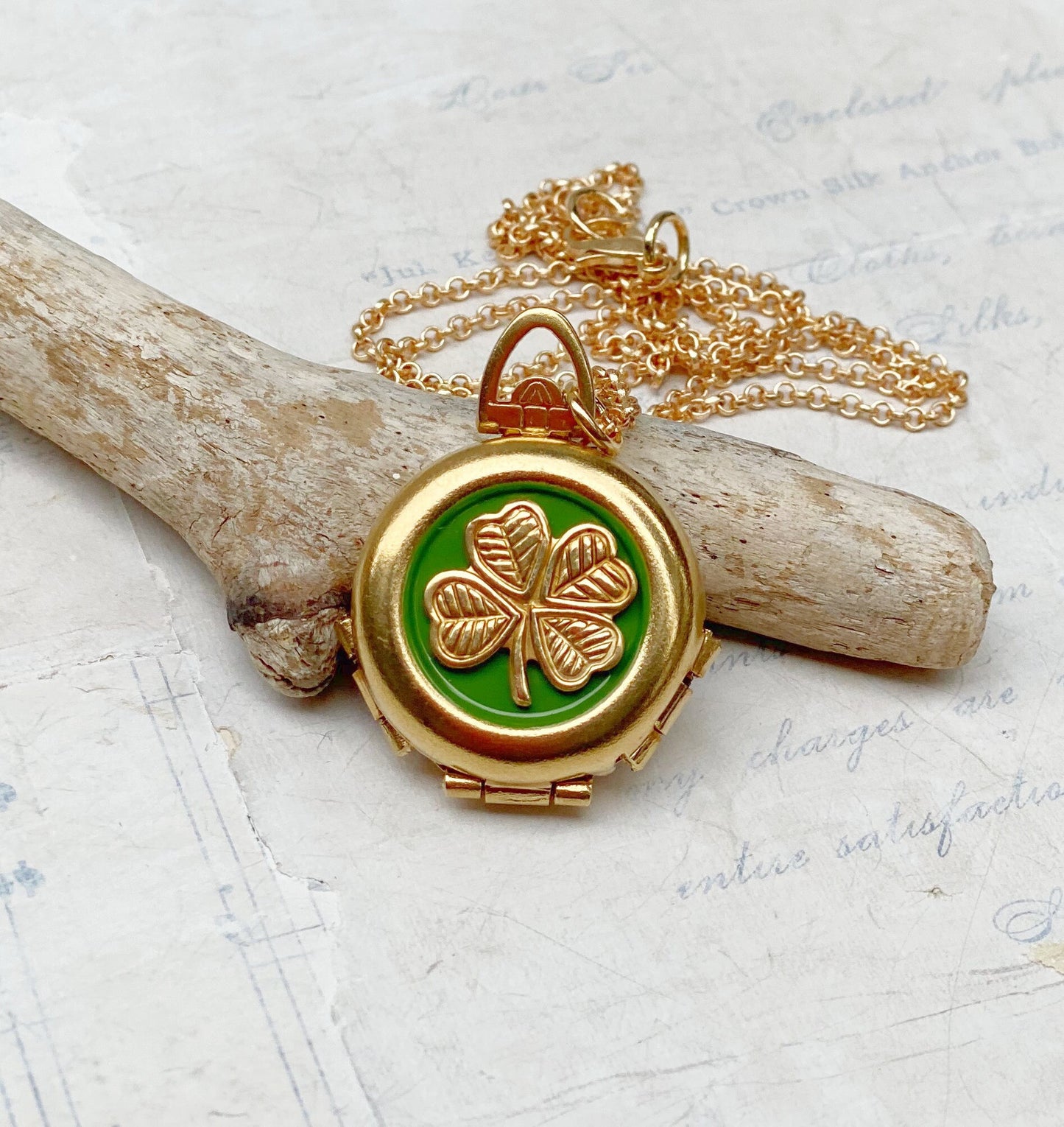 Four Leaf Clover Locket Necklace Photo Locket Lucky Charm Green Irish